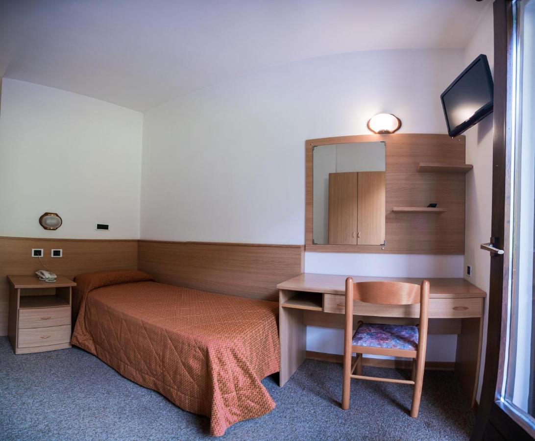 Hotel Rio Caderzone Ngoại thất bức ảnh