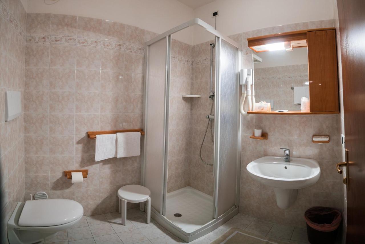 Hotel Rio Caderzone Ngoại thất bức ảnh