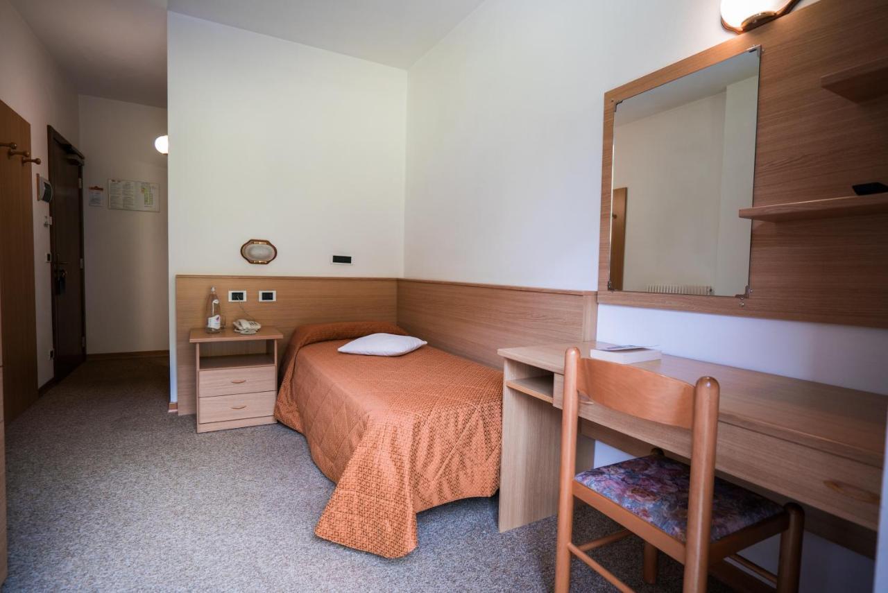 Hotel Rio Caderzone Ngoại thất bức ảnh